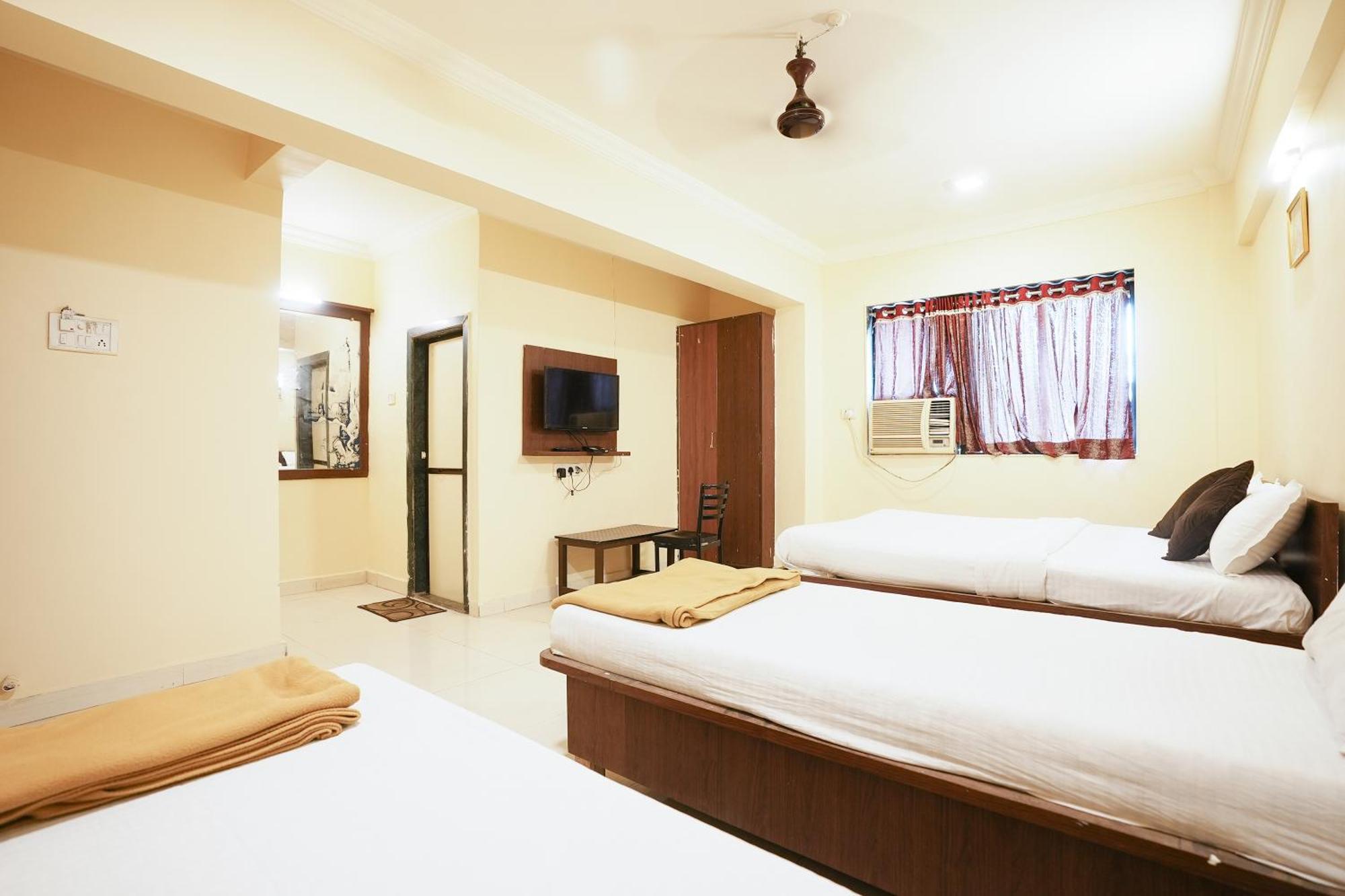 Hotel Della Comfort Near Ambreshwar Shiv Mandir, Ambernath Amarnath Экстерьер фото
